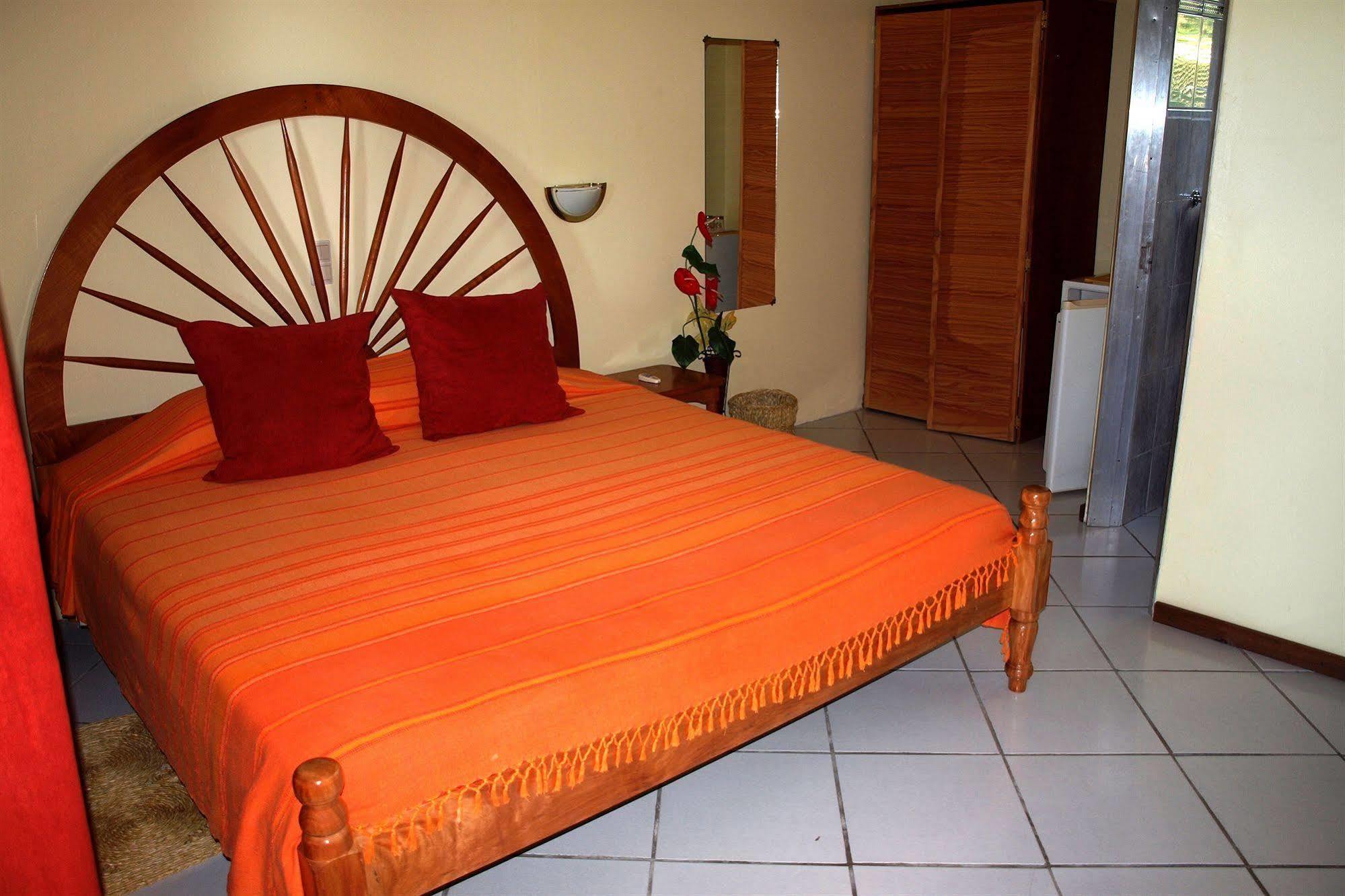 Tamarind Tree Hotel Salisbury Extérieur photo