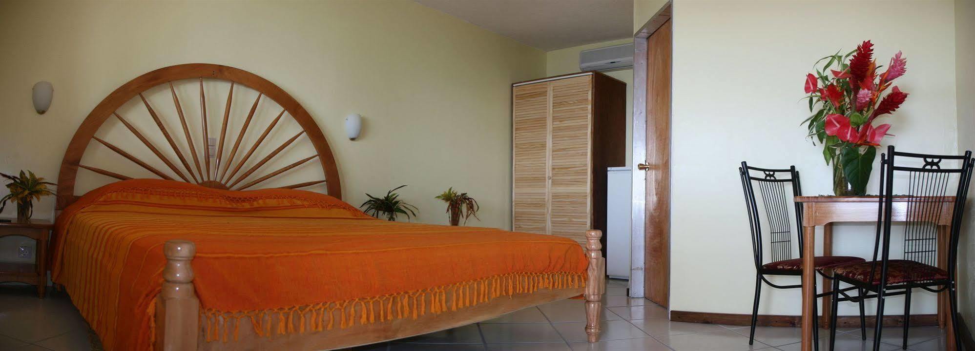 Tamarind Tree Hotel Salisbury Extérieur photo